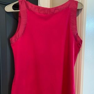 Ann Taylor Woman’s pink tee size medium